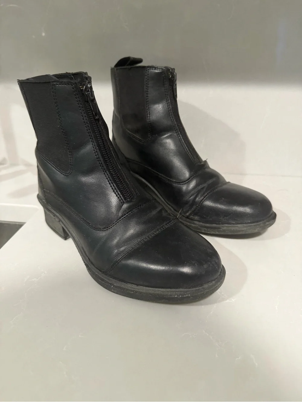 Smartpak Kids Black Leather Zip-Front Riding Boots size 2